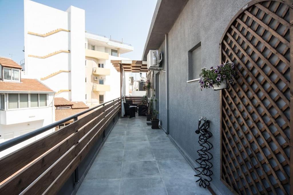 City Four Lions B Lägenhet Heraklion Exteriör bild