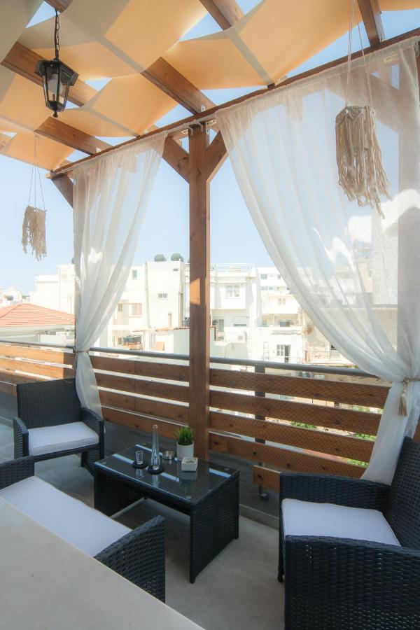 City Four Lions B Lägenhet Heraklion Exteriör bild